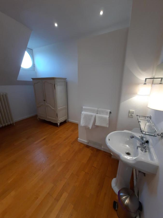 B&B Chateau De Ramegnies-Chin 图尔奈 外观 照片