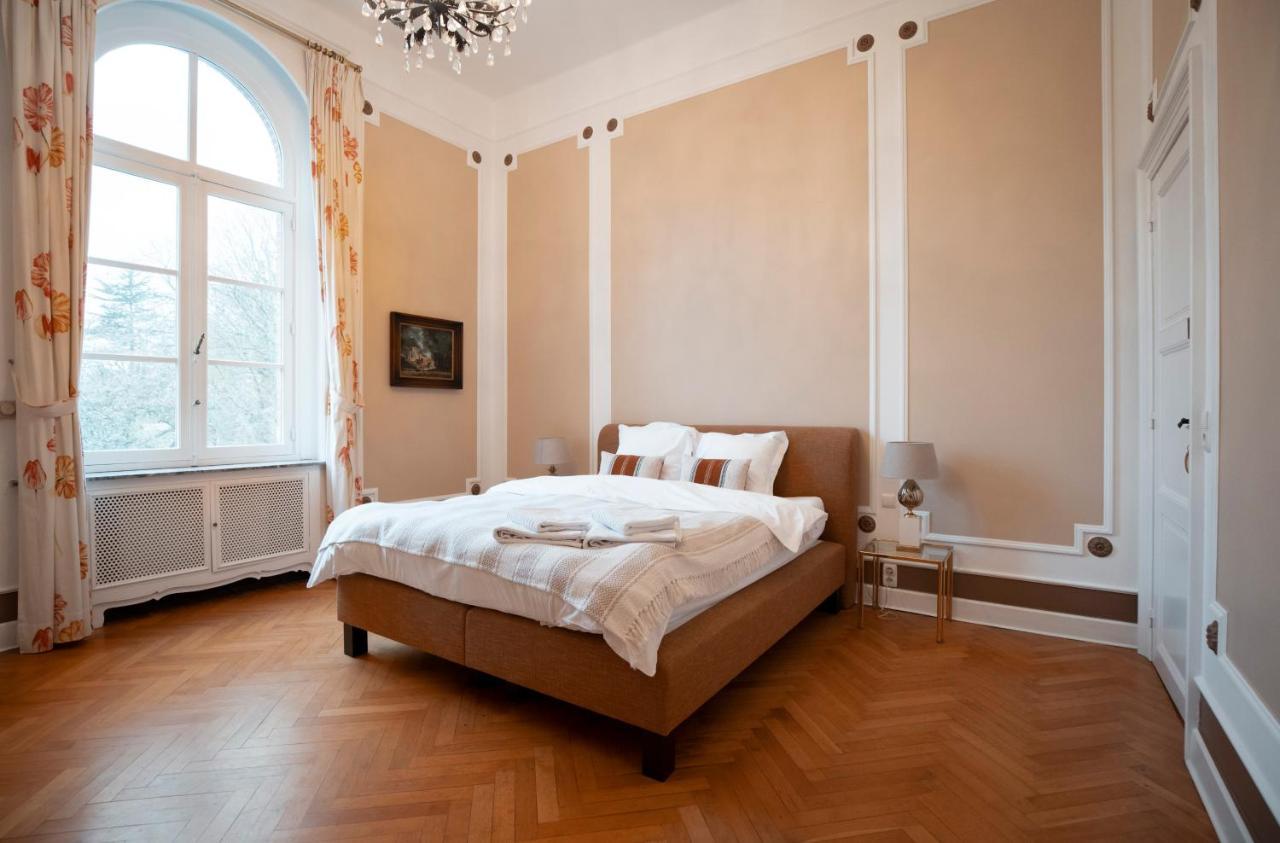 B&B Chateau De Ramegnies-Chin 图尔奈 外观 照片
